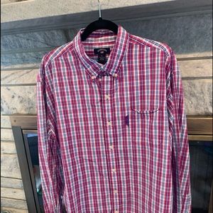 Men’s long sleeve button up